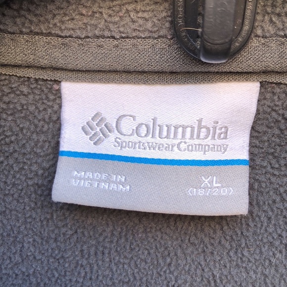 Columbia Softshell Jacket - Picture 6 of 8